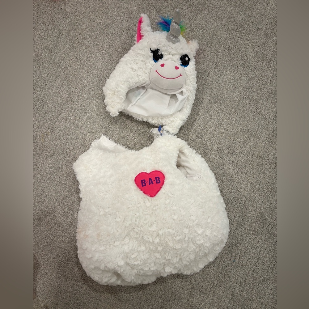Two piece unicorn costume — great used condition for toddlers aged 18-24 months
